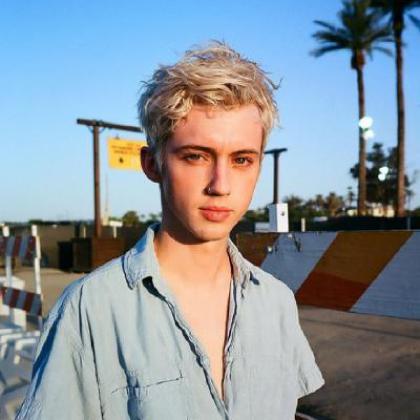 欧美组合男图片,魅力四溢的组合男团风采展现